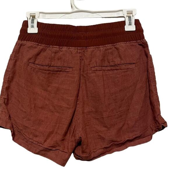 Athleta Copper Colored Shorts - Picture 3 of 6